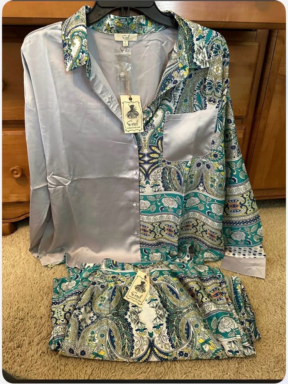 Silky Paisley Two-Piece Pajama Set in Teal & Light Gray
